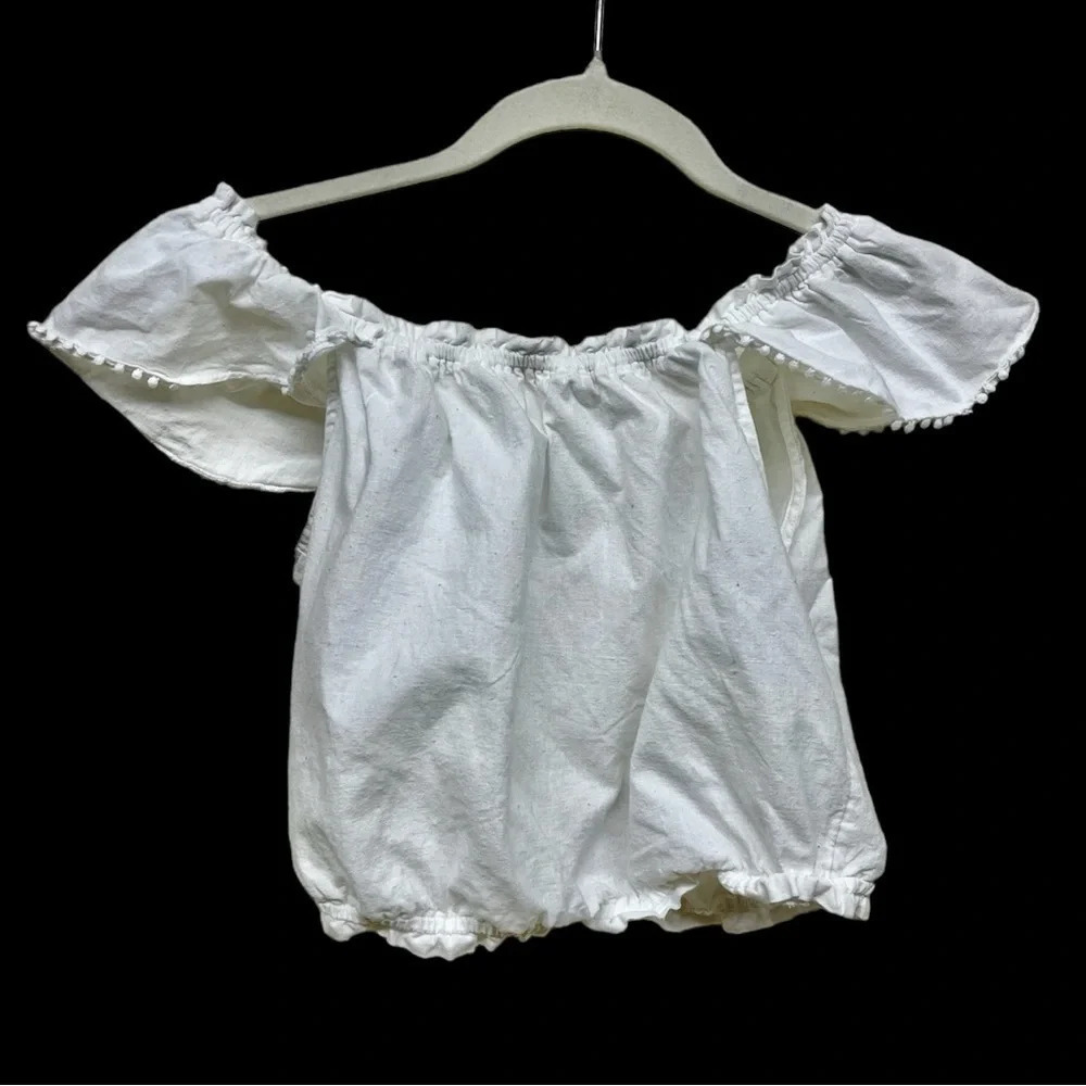Abercrombie & Fitch Off-the-Shoulder White Crop Top- Size XS